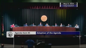 Civil rights complaint filed after Warren City Council votes to leave front rows empty