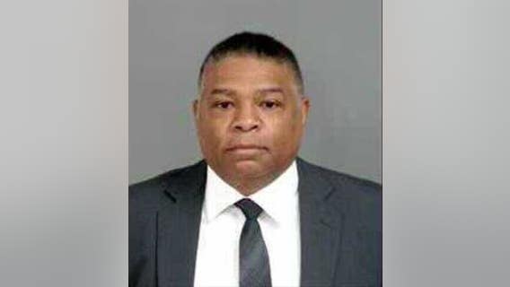 Charges dismissed against ex-public works official in Flint water crisis