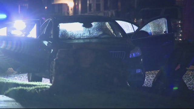Triple shooting inside car on Detroit's west side leaves one dead