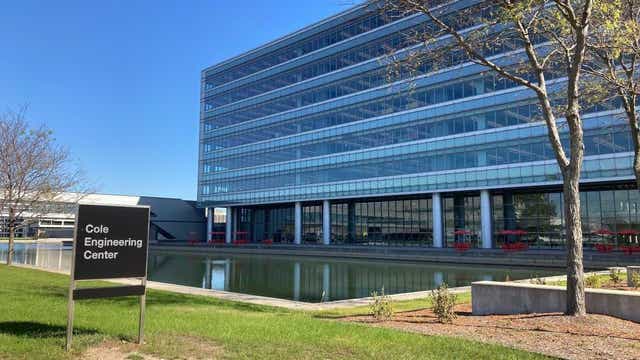 General Motors lays off 'several hundred' contract workers at Warren Tech Center, elsewhere