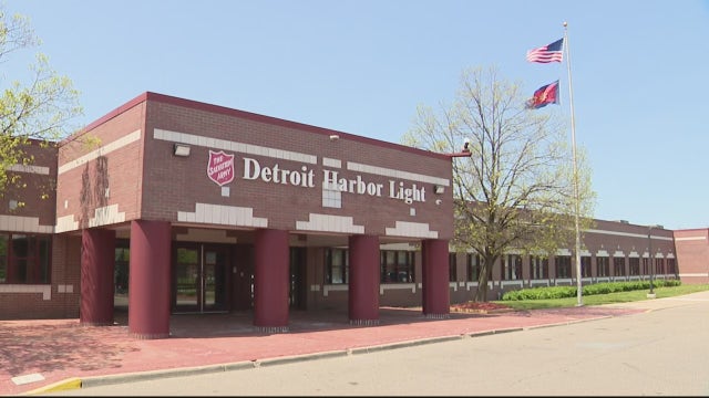Fundraiser at Detroit Zoo helps legal clinic provide services to people in need