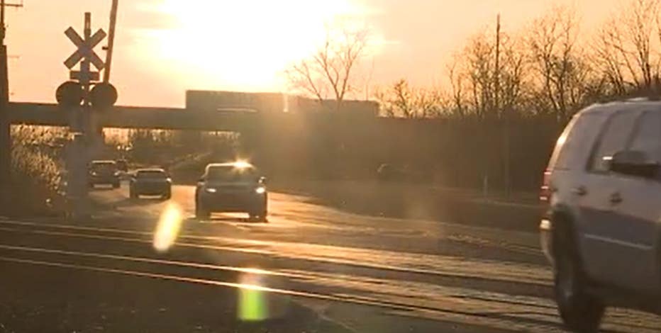 Train crossing back-ups in Metro Detroit targeted in new grade-separation bill