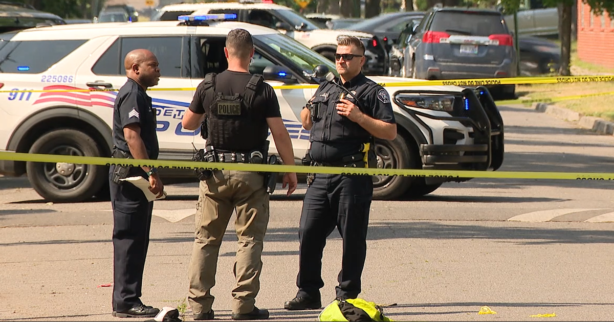 Shooting on Detroit's west side leaves 2 injured | FOX 2 Detroit