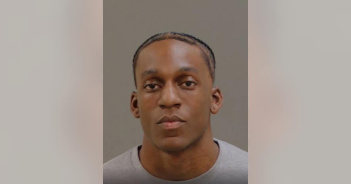 Detroit man accused of firing gun during fight outside Warren high ...