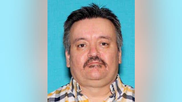 Feds: Sex offender had child porn, charged just days before removal from registry