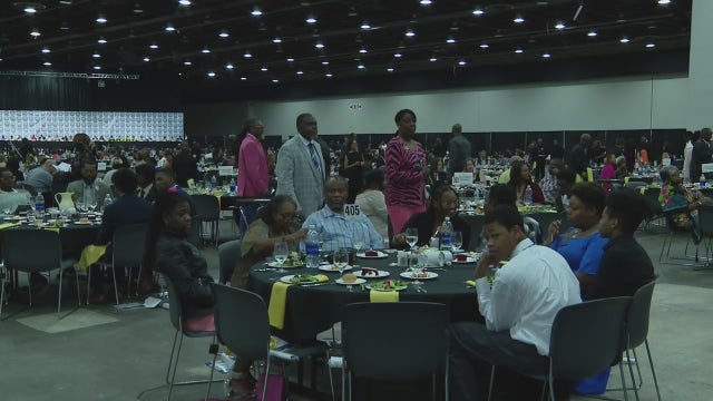 Hundreds gather for 68th annual NAACP Fight for Freedom Fund Dinner