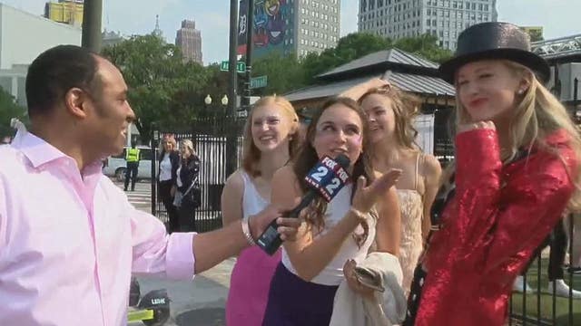 Swifties descend on Detroit ahead of Taylor Swift concert