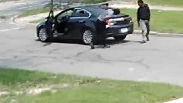 16-year-old boy hurt in Detroit drive-by shooting
