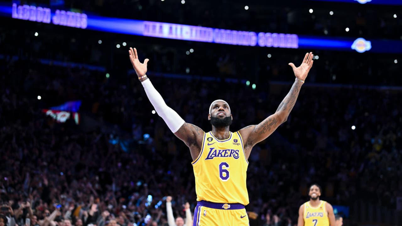 LeBron James hinting at roster changes on the Lakers