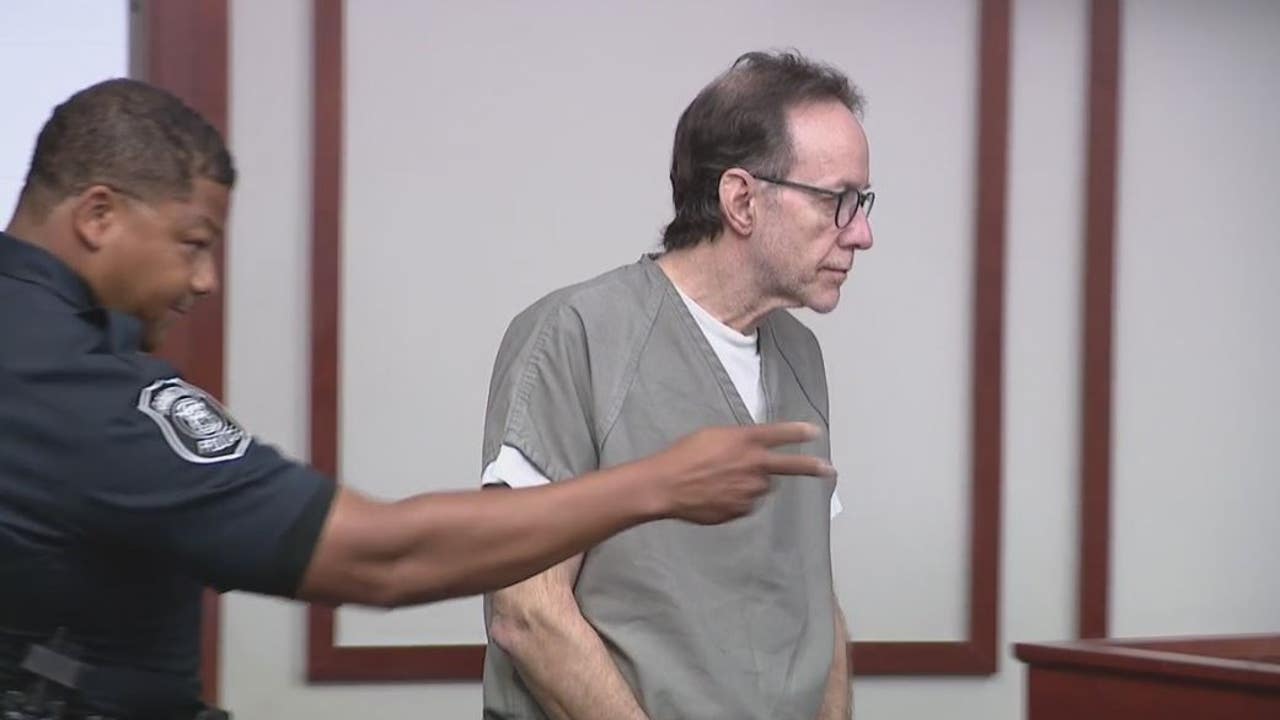 Farmington Hills youth hockey doctor to stand trial for 22 counts