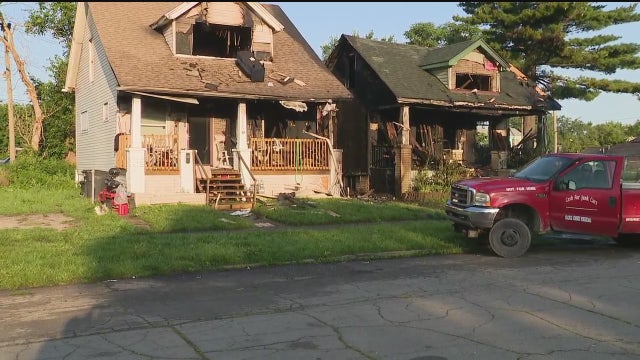 'Everything's just gone': Vehicle fire spreads to 2 Detroit houses