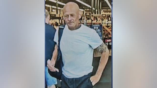Monroe County suspect wanted for armed robbery of Dunham's Sports store