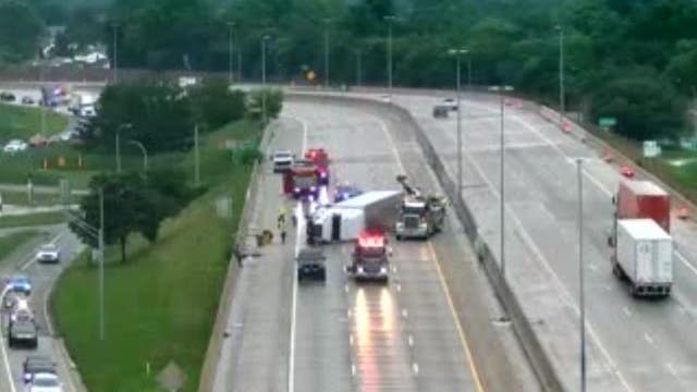 Southbound I-75 at Outer Drive back open after semi-truck rollover
