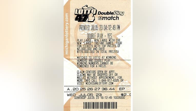 Michigan Man Wins a Cool $1.5 Million With Online Super Bowl Bet