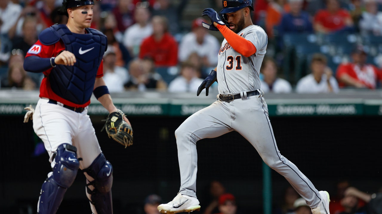 Kerry Carpenter's 3-run homer off rookie Tanner Bibee helps Tigers