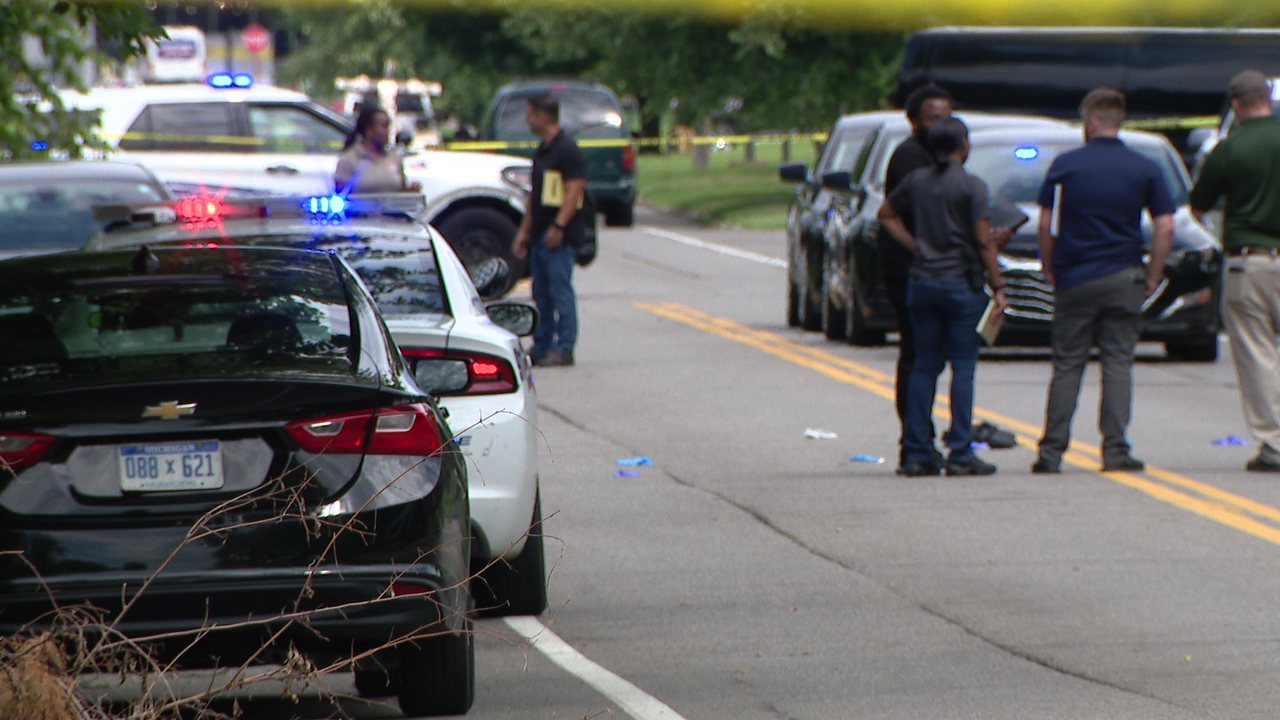 Police: 1 Dead, 2 Critically Injured In Triple Shooting On Detroit's ...