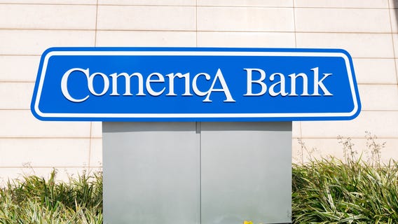 Livonia bank robber found with $2,348 in stolen cash, 4-year-old son in getaway car