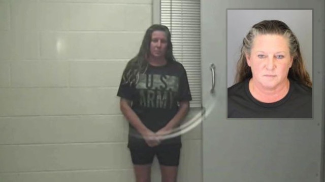 Off-duty Detroit police officer accused of pointing gun at driver on I-75