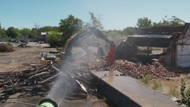 Tearing down of vacant stamping plant in Detroit among thousands of properties slated for demolition