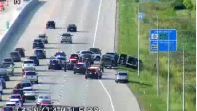 Police situation resolved on I-75 north of 14 Mile after traffic backup