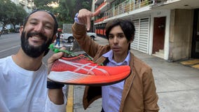 Good deed on the run: Good Samaritan's shoe swap propels marathoner whose sneaker broke to finish race