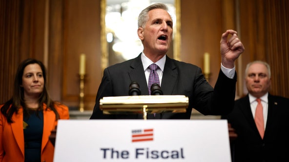 Government shutdown almost certain after Republican's short-term spending plan collapses