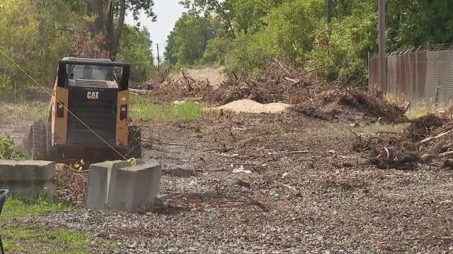 Joe Louis Greenway project continue through Highland Park