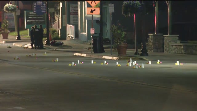 2 shot on Belleville's Main Street; suspects in stolen vehicle flee police