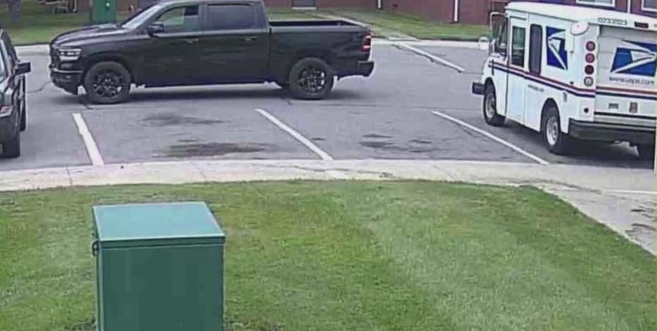 Armed men in masks holdup postal carriers in Taylor - but not for mail