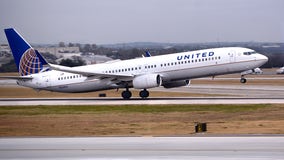 United Airlines issues new boarding policy – and it’s a perk for middle seat flyers