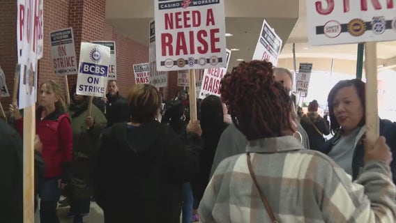 Detroit casinos will remain open as thousands of workers strike for better contract