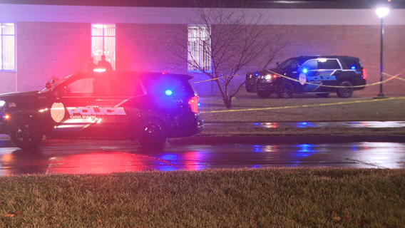 2 Oak Park High School students shot after homecoming football game