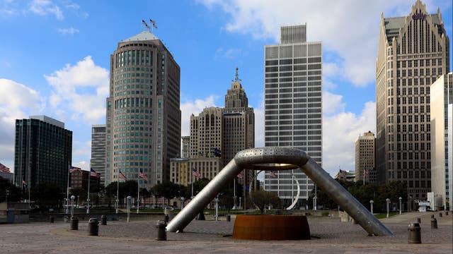 Dodge Fountain in Hart Plaza returns to form Friday