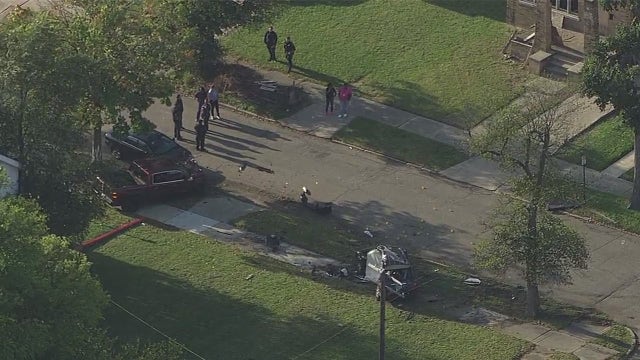 2 dead in pair of car crashes and shoot-out on Detroit's west side