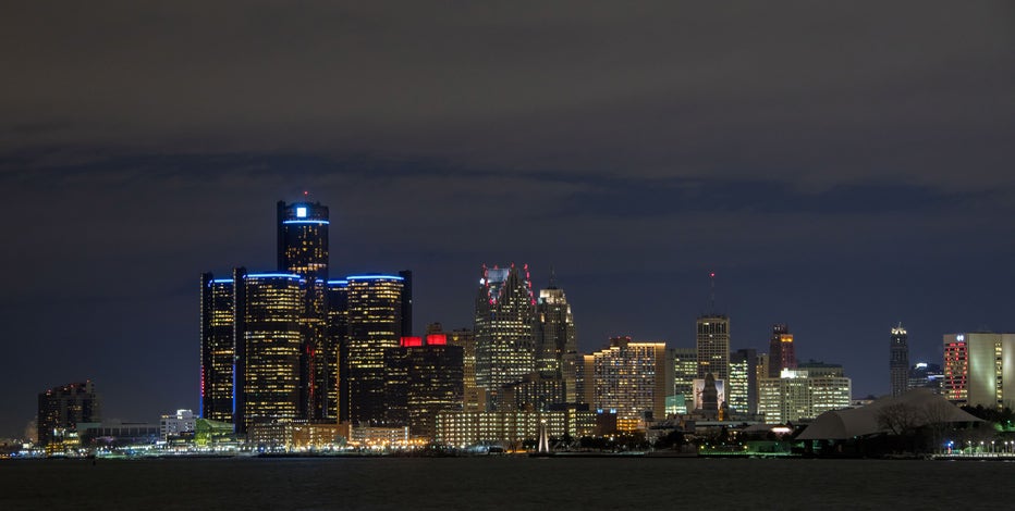 Snow, subzero wind chills hit Southeast Michigan Wednesday