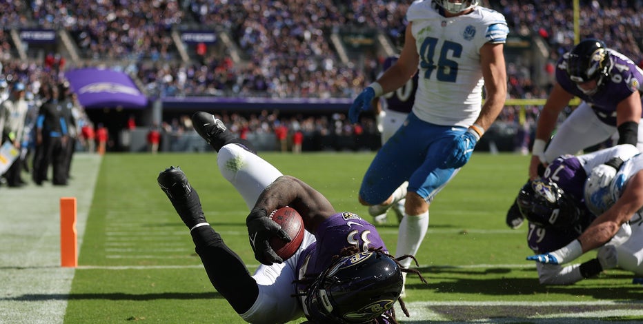 Lamar Jackson almost flawless as Ravens rout Lions 38-6 in a matchup of division leaders