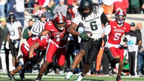Katin Houser, Maliq Carr hook up late to rally Spartans past Hoosiers 24-21