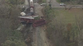 Train derailment blocks Romulus road