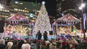 Thousands flood Campus Martius for 2023 Detroit Tree Lighting