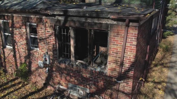Family of 7 escapes Detroit house fire through 2nd story window