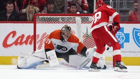 Kane scores two regulation goals, another in shootout in Wings’ 7-6 win over Flyers