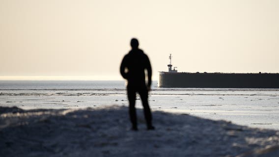 Great Lakes ice coverage lagging behind previous years as first signs of formation appear