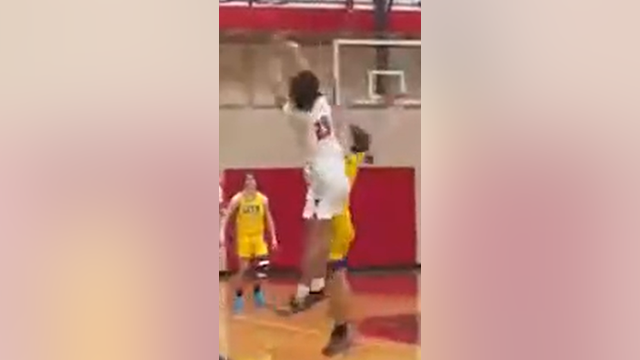 Divine Child’s Devin McMorris drains half-court game winning shot