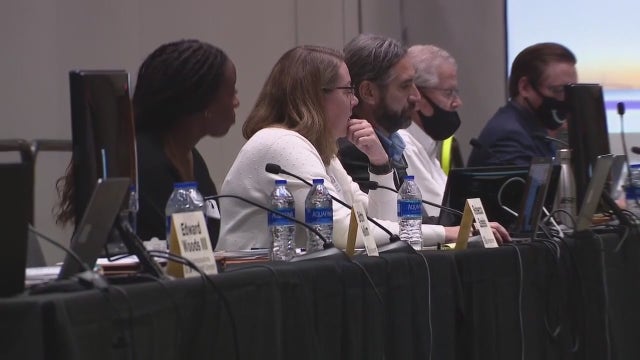 3 Michigan redistricting commissioners resign, random selection to be held in January