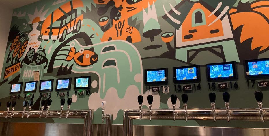 Books &amp; Brews Bingo: Browse some new books and drink beer in Royal Oak