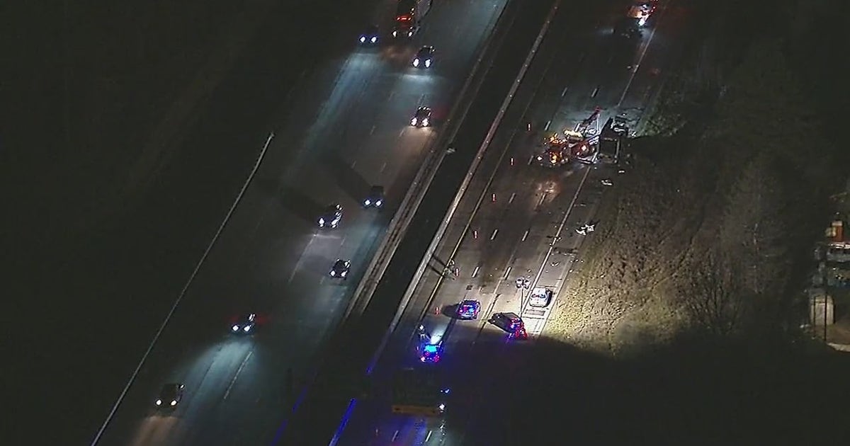 Wrong-way driver killed in fiery I-696 crash after hitting semi head-on ...
