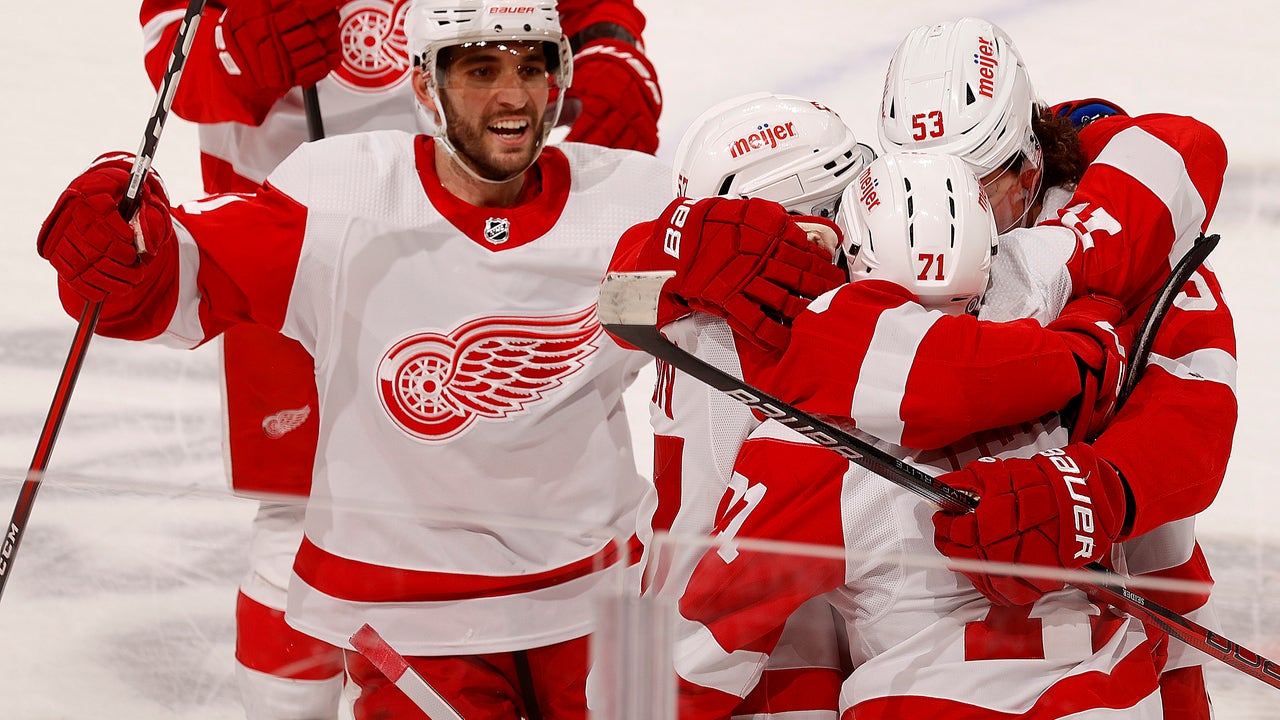 Dylan Larkin Scores In Overtime, Detroit Red Wings Beat Florida ...