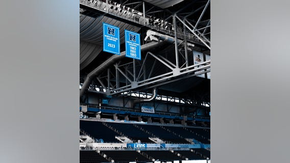 Detroit Lions hang NFC North champions banner at Ford Field