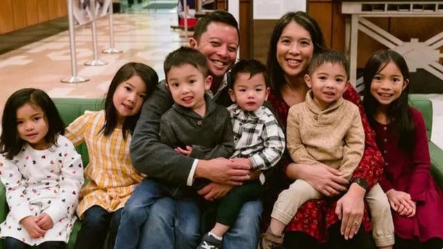 Farmington Hills couple killed in car crash, leave behind 6 kids