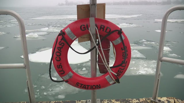Coast Guard in Detroit assists in rescuing 13 people stranded on ice sheets